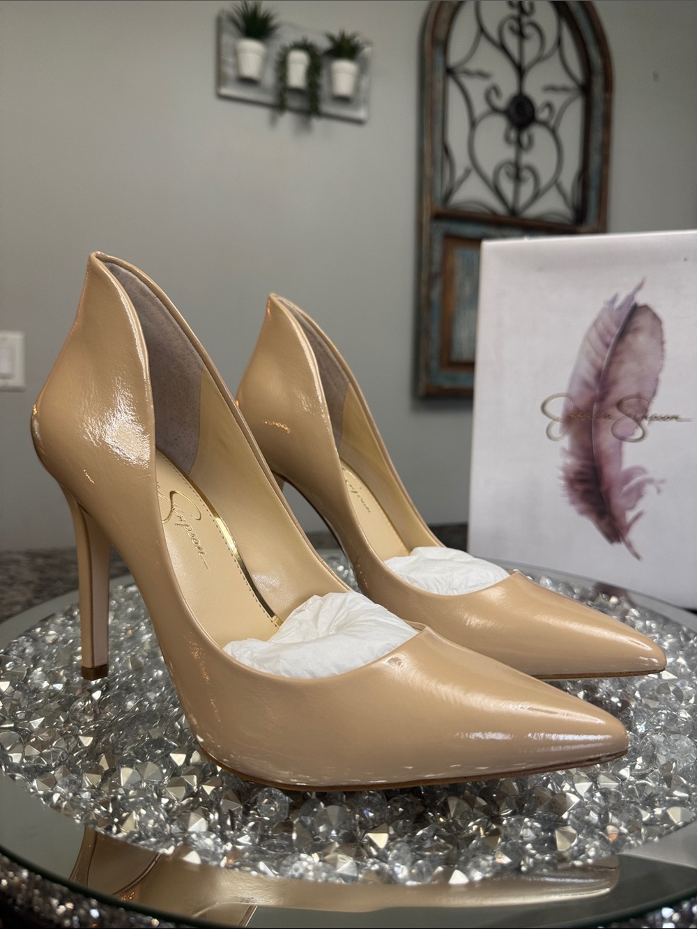 Jessica Simpson Beige Patent Pointed-Toe Pumps heels NEW